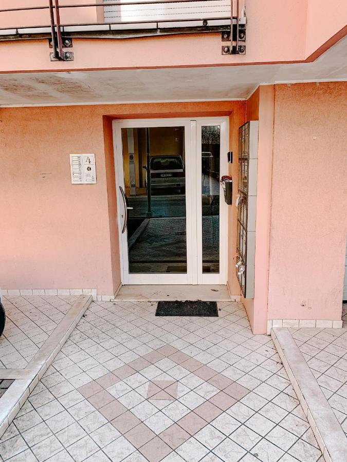 Appartamento Il Poeta - Affitti Brevi Italia Rimini Zewnętrze zdjęcie